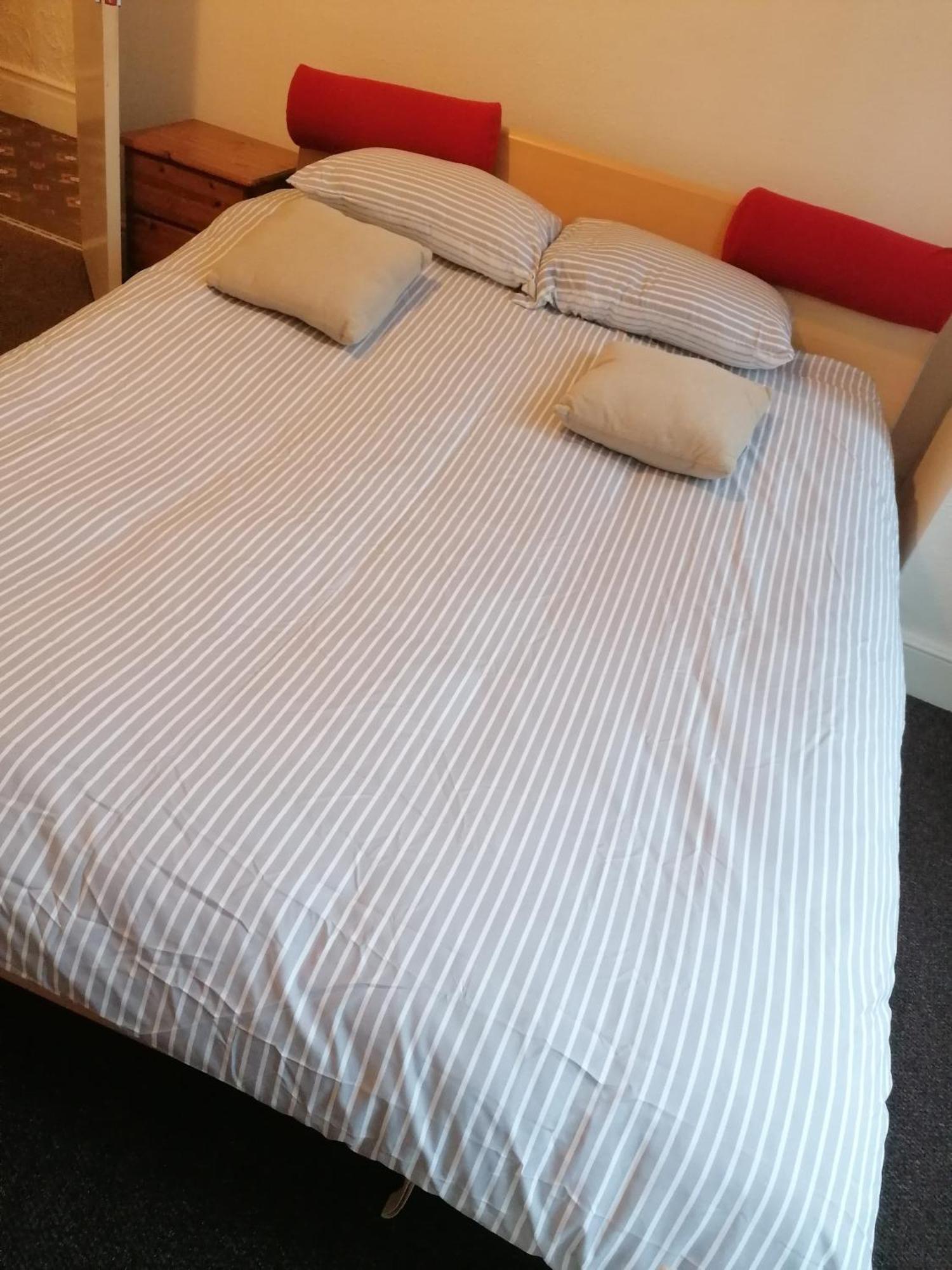 Hygis Home Of Relaxations Stoke-on-Trent Εξωτερικό φωτογραφία