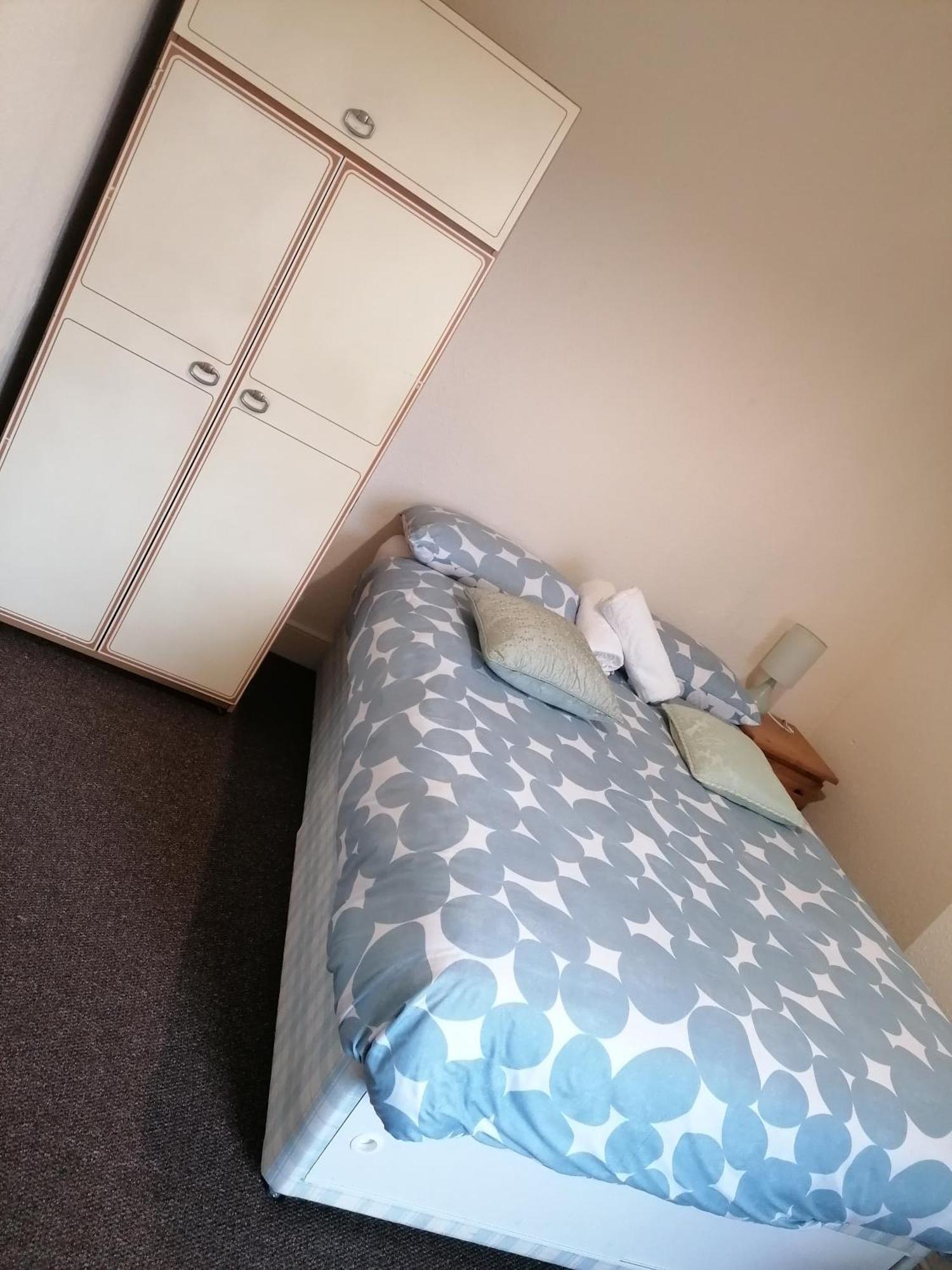 Hygis Home Of Relaxations Stoke-on-Trent Εξωτερικό φωτογραφία